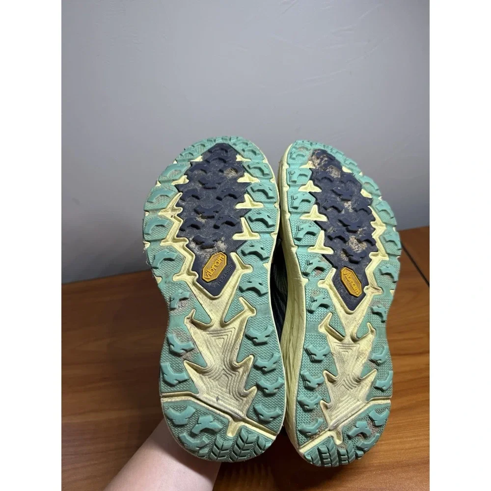 HOKA ONE ONE Speedgoat 4 Shoes Womens Size 9 Blue Trail Running Vibram Sole